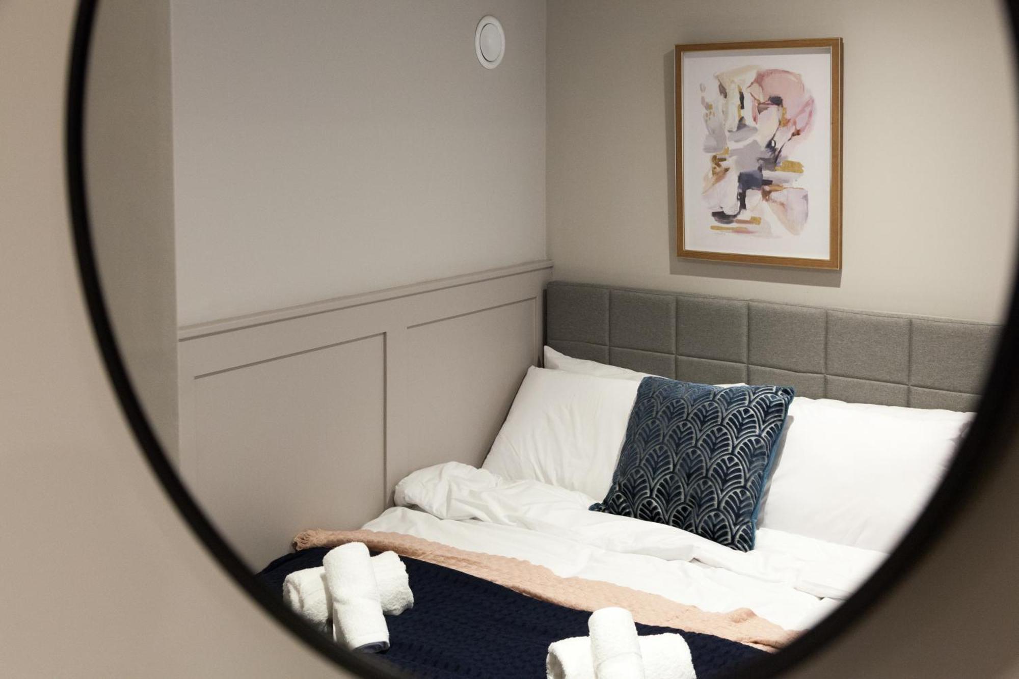Apartment 1 Bed - Long Term Rates- Contractors-professionals-relocators Leeds (West Yorkshire)