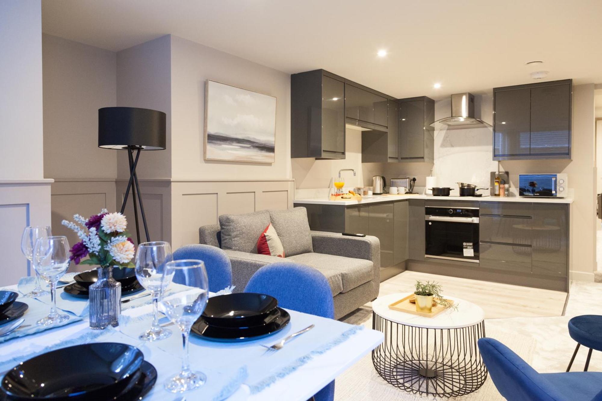 Apartment 1 Bed - Long Term Rates- Contractors-professionals-relocators
